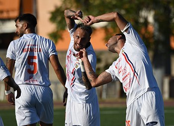 Canosa, la premiata ditta del gol Di Piazza-Lattanzio regala i tre punti ai rossoblù