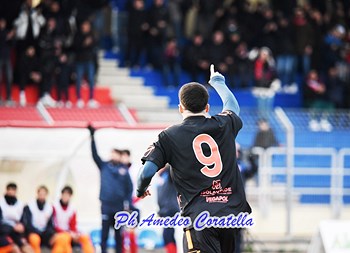 Ibra Bayo la sblocca, Caruso la chiude: il Canosa Calcio riprende a correre. E' 2-1 al San Marco